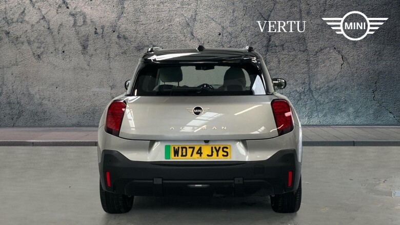 MINI Aceman 135kW E Classic 43kWh 5dr Auto Electric Hatchback